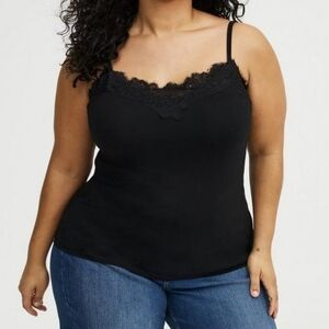 🆕️ TORRID BLACK FOXY LACE TRIMMED CAMI